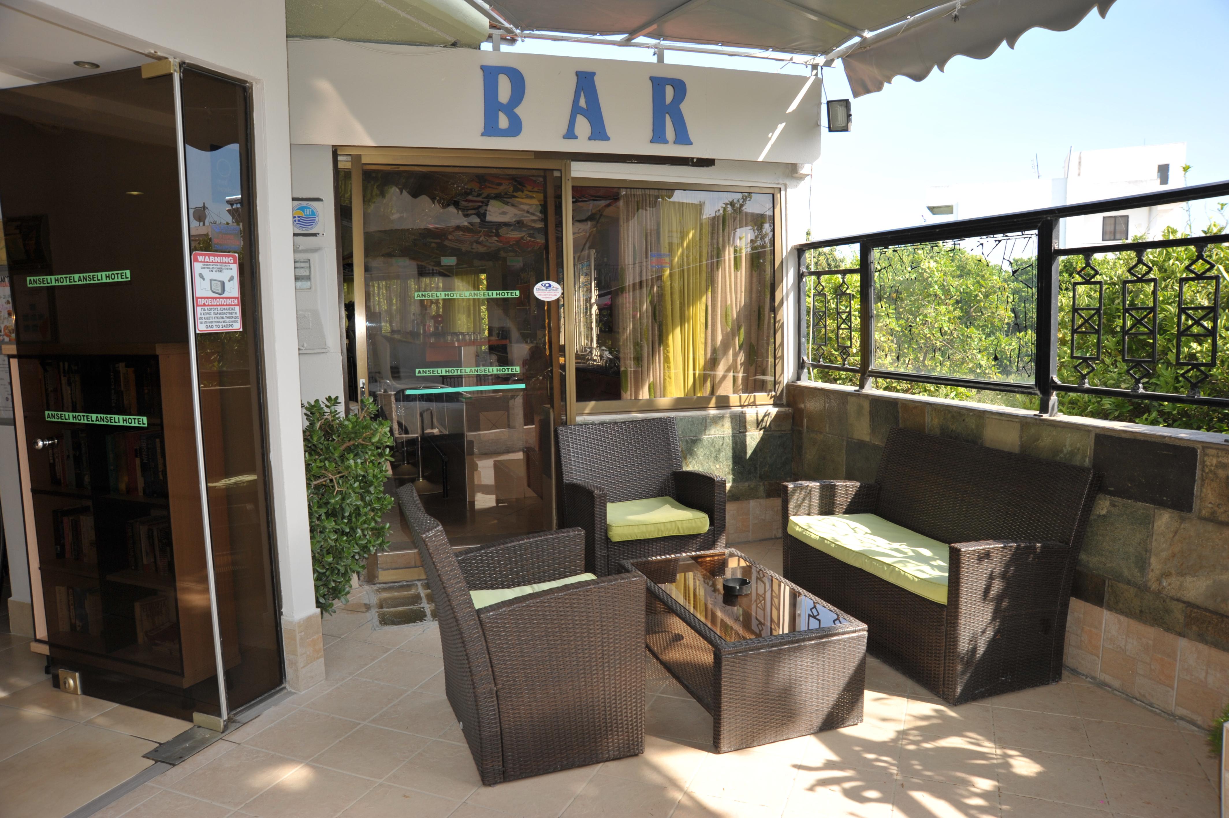 Anseli Hotel Kremasti  Ngoại thất bức ảnh