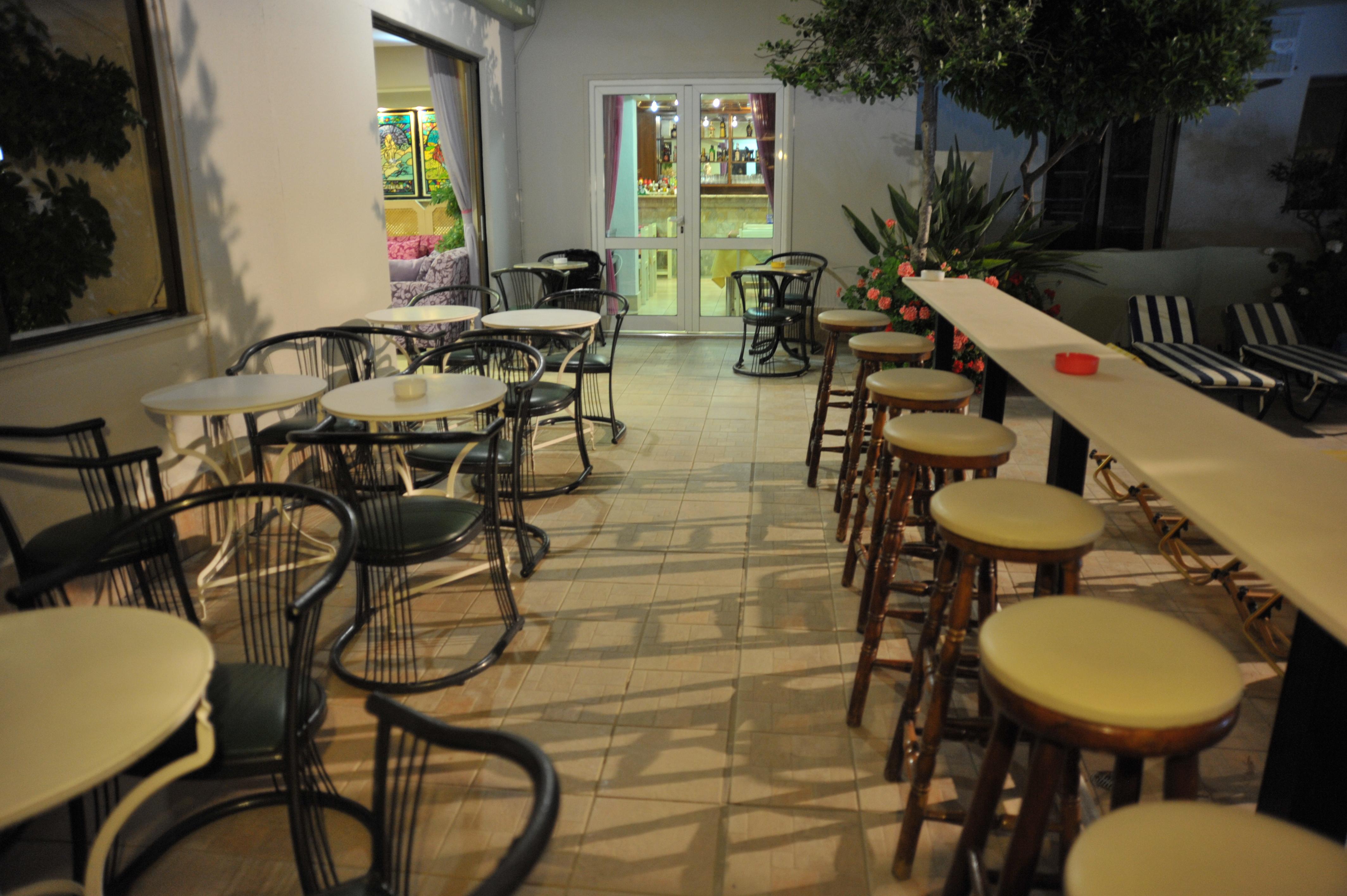 Anseli Hotel Kremasti  Ngoại thất bức ảnh