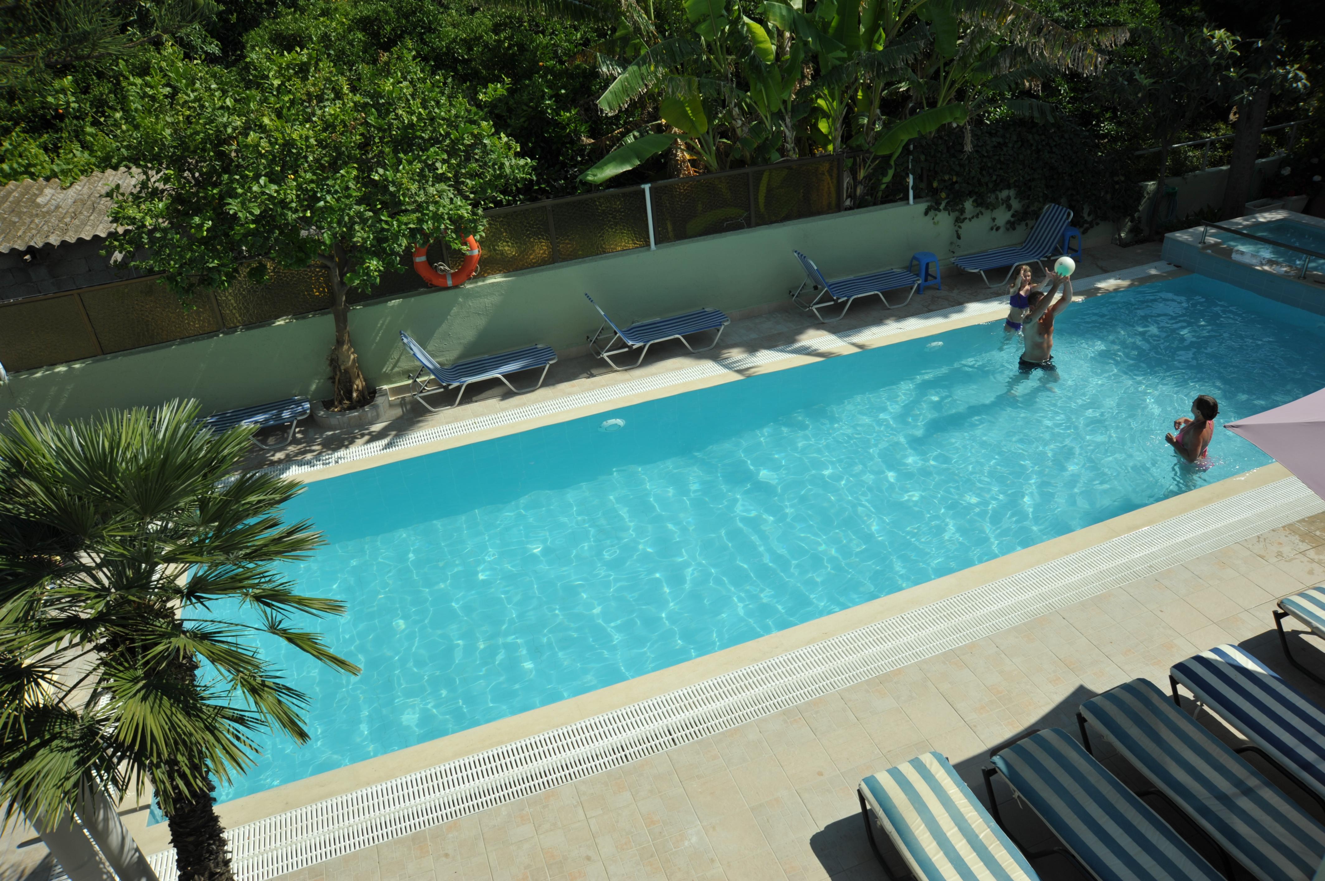 Anseli Hotel Kremasti  Ngoại thất bức ảnh