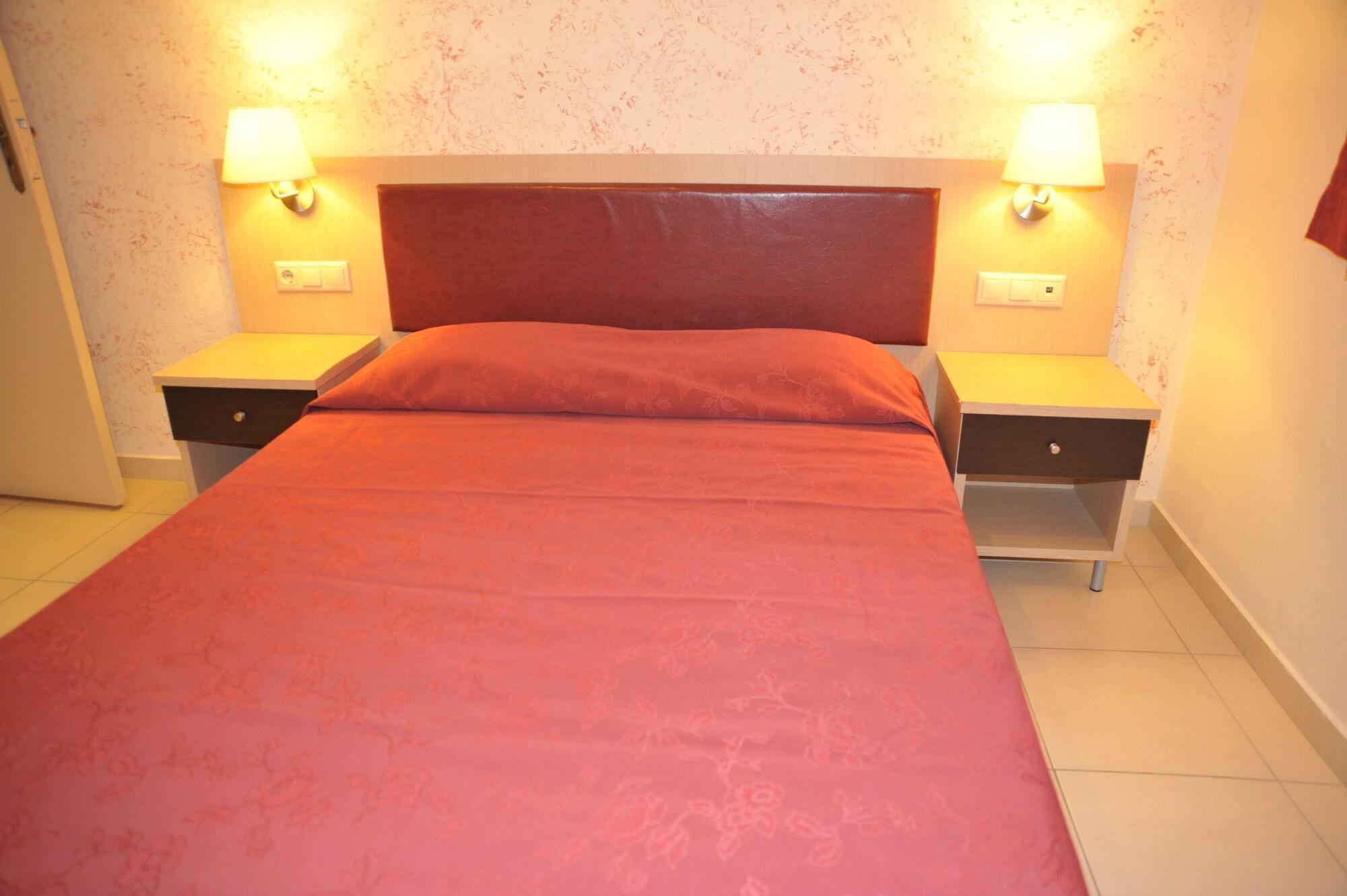 Anseli Hotel Kremasti  Ngoại thất bức ảnh
