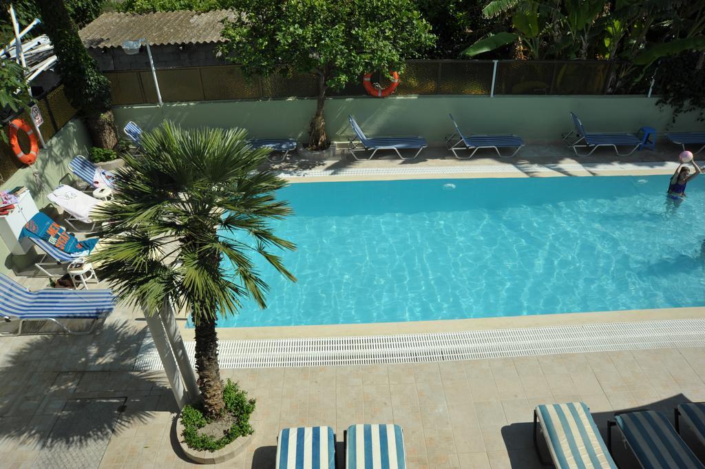 Anseli Hotel Kremasti  Ngoại thất bức ảnh