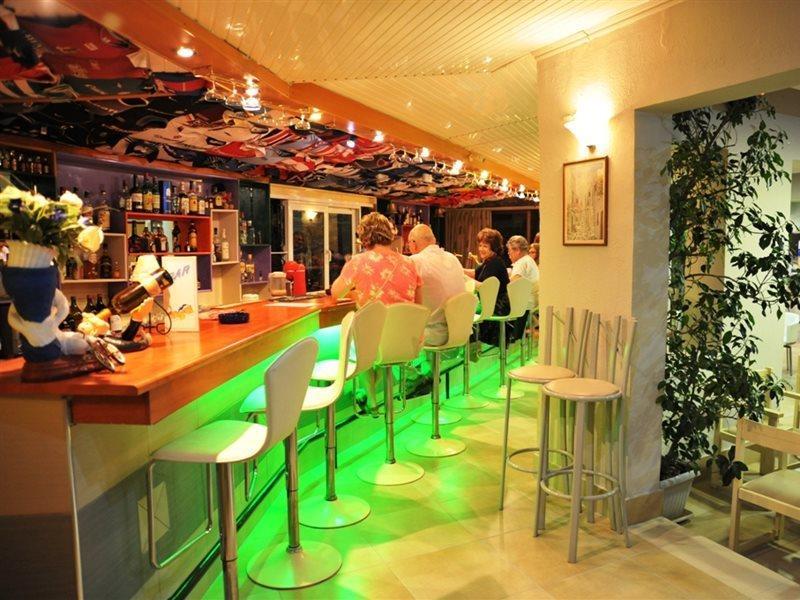 Anseli Hotel Kremasti  Ngoại thất bức ảnh