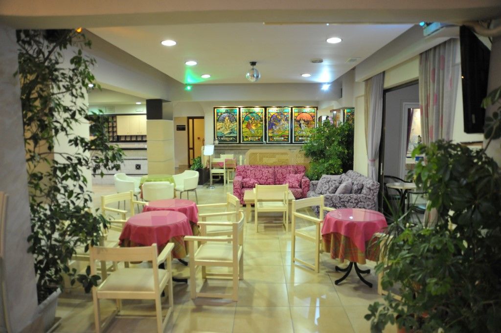 Anseli Hotel Kremasti  Ngoại thất bức ảnh
