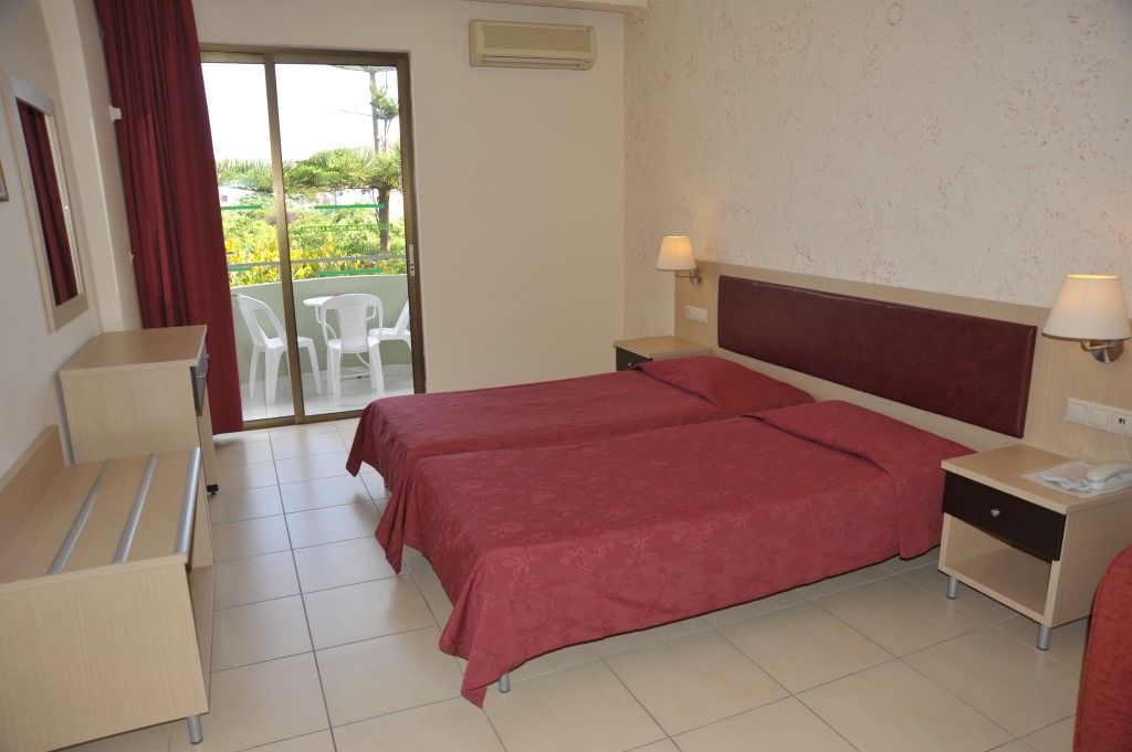 Anseli Hotel Kremasti  Ngoại thất bức ảnh